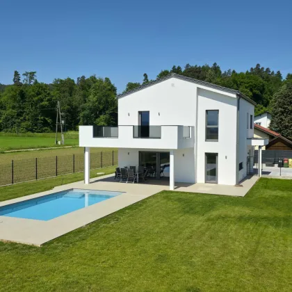Hochwertig mit Pool & Weitblick für pure Lebensqualität - Bild 2