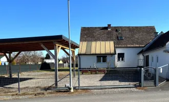 Saniertes 135m² Familienhaus mit überdachter Terrasse, Nebengebäude und Carport am ruhigen Stadtrand