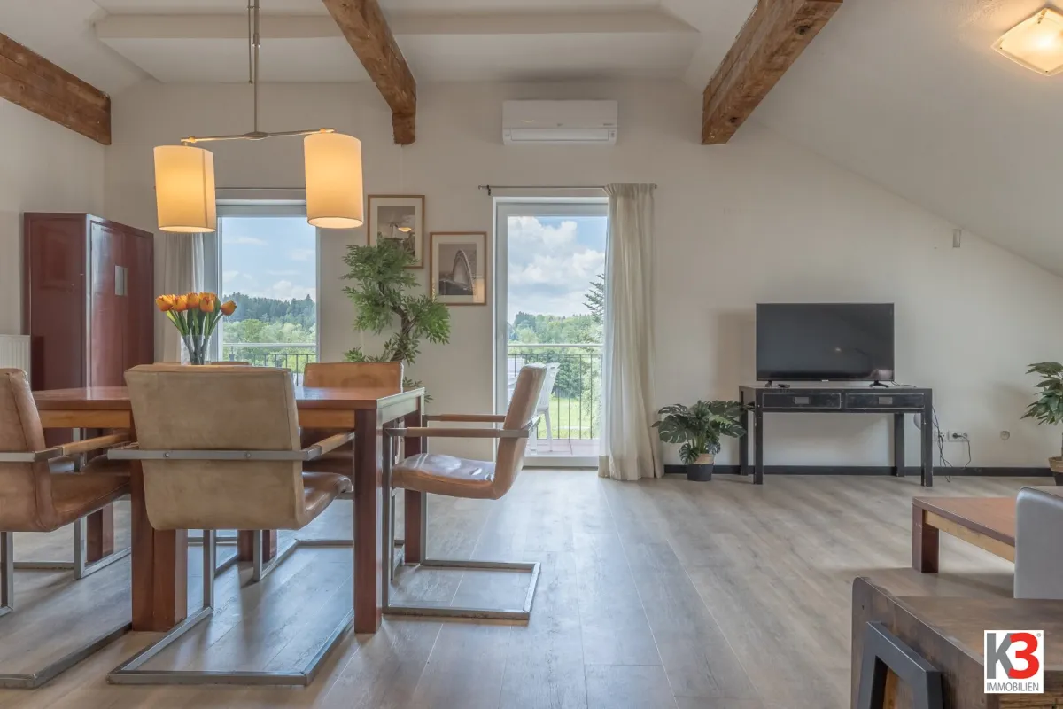 K3 - RENDITEOBJEKT: APPARTEMENTHAUS IN DER FERIENREGION KLOPEINERSEE mit 6 Wohneinheiten, neuwertig, geschmacksvolle und gehobene Ausstattung, Carports, Pferdeboxen, Ruhelage. - Bild 1