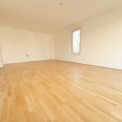 Atemberaubend 4 Zimmerwohnung mit herrlichem Balkon - Bild 3