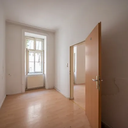 ++Airbnb++ sanierungsbedürftige 2-Zimmer-Wohnung in sehr guter Lage - Bild 3