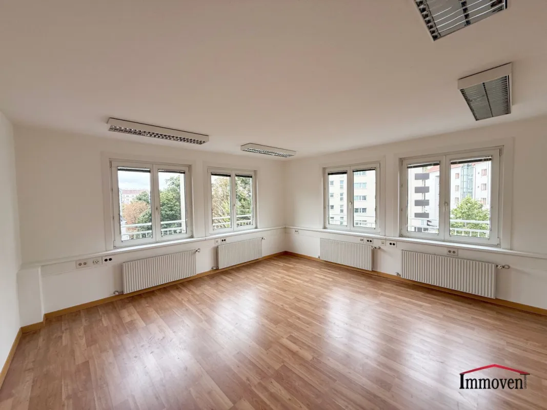UNBEFRISTET - PROVISIONSFREI - SANIERT: Büroetage in modernen Bürokomplex zu mieten! - Bild 1