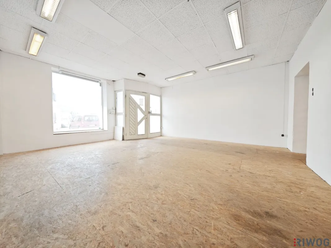 100m² Geschäftslokal/Büro bei Korneuburg Ost | Parkplätze vor der Türe - Bild 1