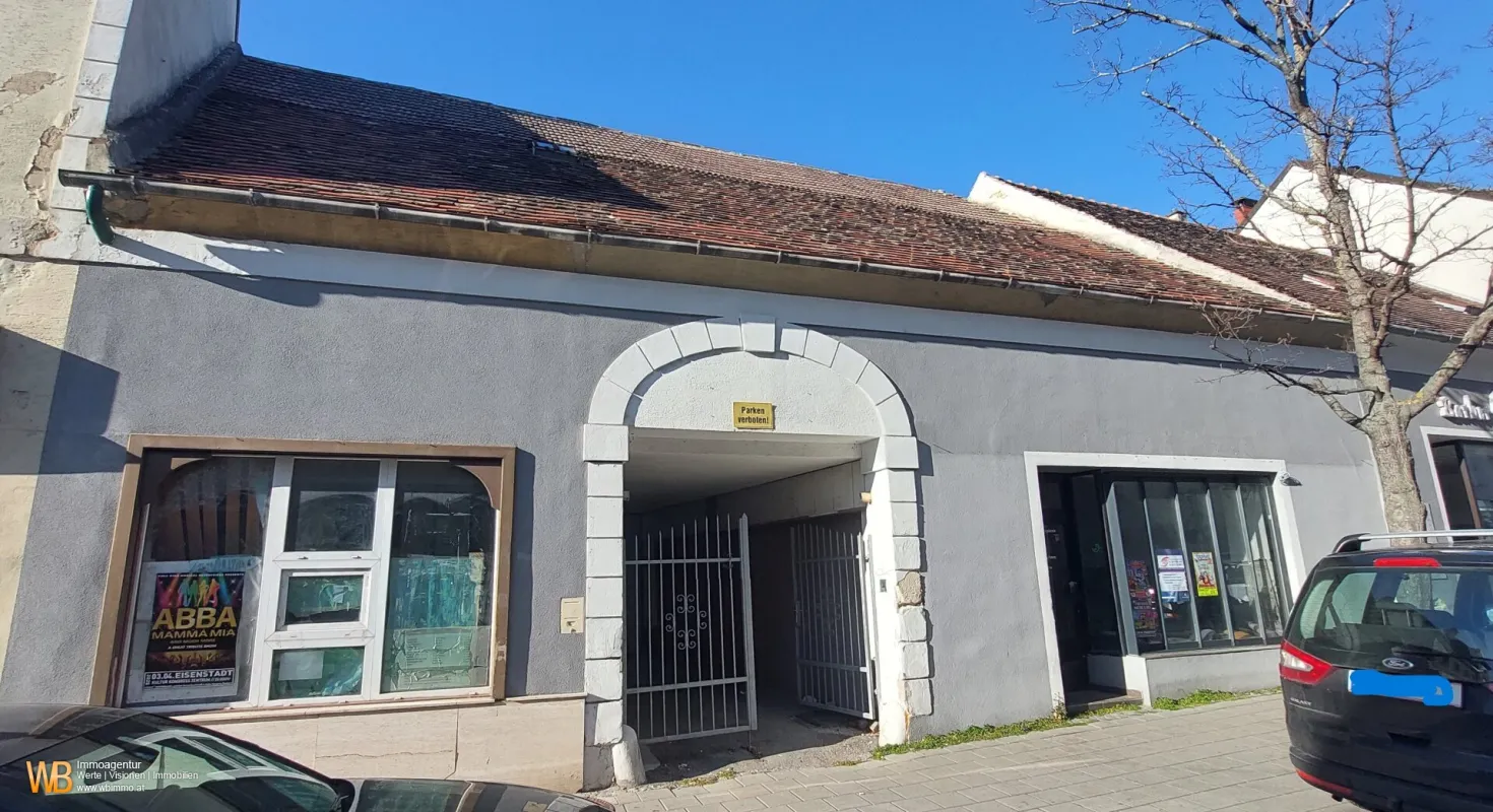 Hohe Frequenzlage !! 125m² Geschäftslokale auf 575m² Eigengrund - Bild 1
