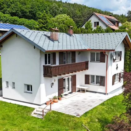 Einfamilienhaus auf sonnigem Doppelgrundstück in fabelhafter Aussichtslage - Bild 3