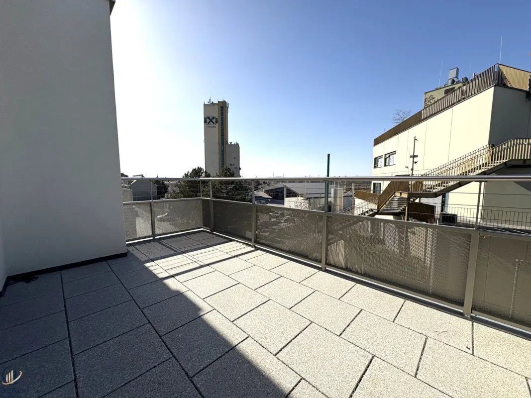 NEUER PREIS-2 Zimmer mit Balkon im Erstbezug - Bild 1