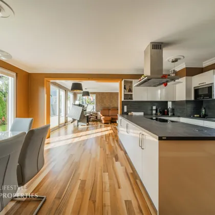 Wunderschönes, möbliertes Einfamilienhaus mit schönem Garten, Nähe Alte Donau - Bild 2