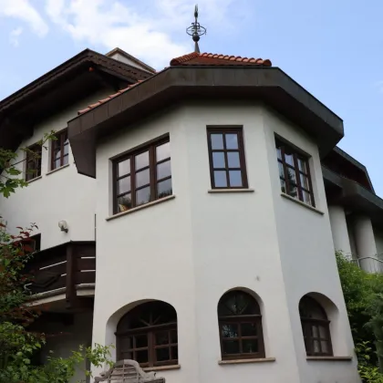 Großzügiges Landhaus in ruhiger, sonniger Aussichtslage - Bild 3