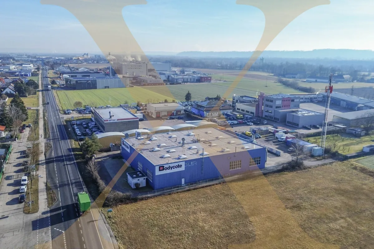 Vielseitige Lager- und Produktionshalle mit Büro in Top-Lage von Marchtrenk zu vermieten! 2.500 KVA vorhanden! - Bild 1