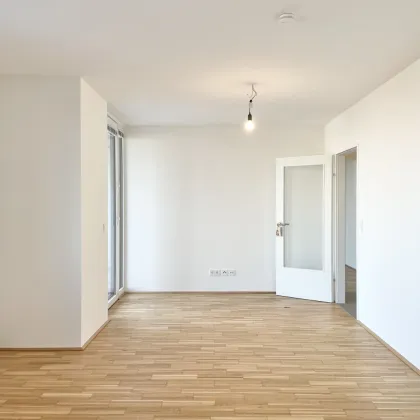 PROVISIONSFREI VOM EIGENTÜMER! NETTE 2-ZIMMER-WOHNUNG MIT LOGGIA NÄHE U6! - Bild 3