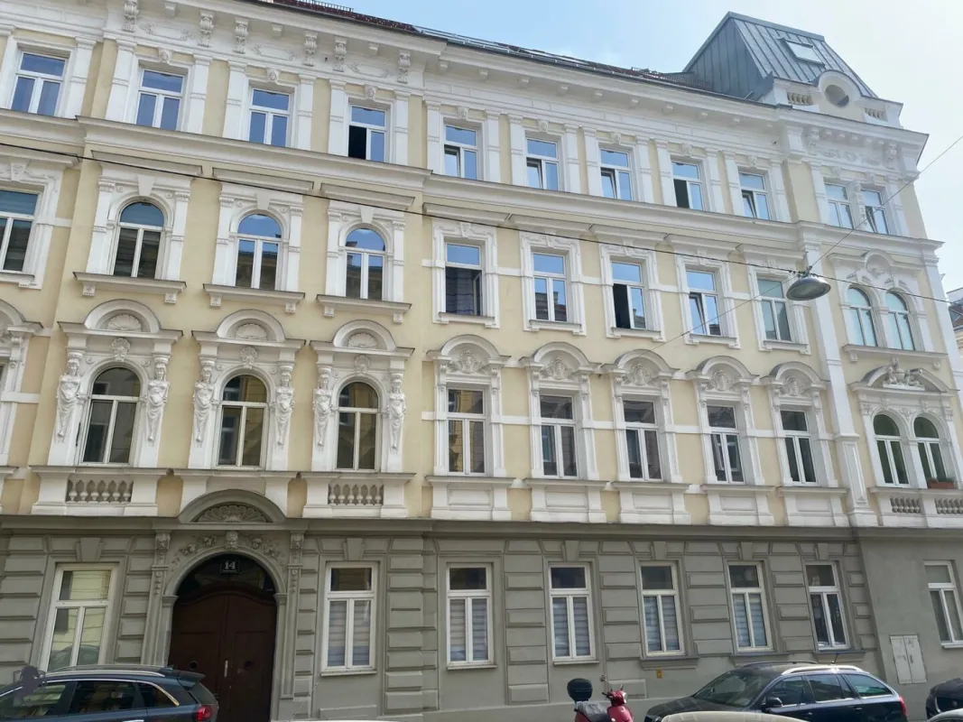 Helle 3-Zimmer-Wohnung in 1170 Wien – Ihr neues Zuhause auf 81m²! - Bild 1