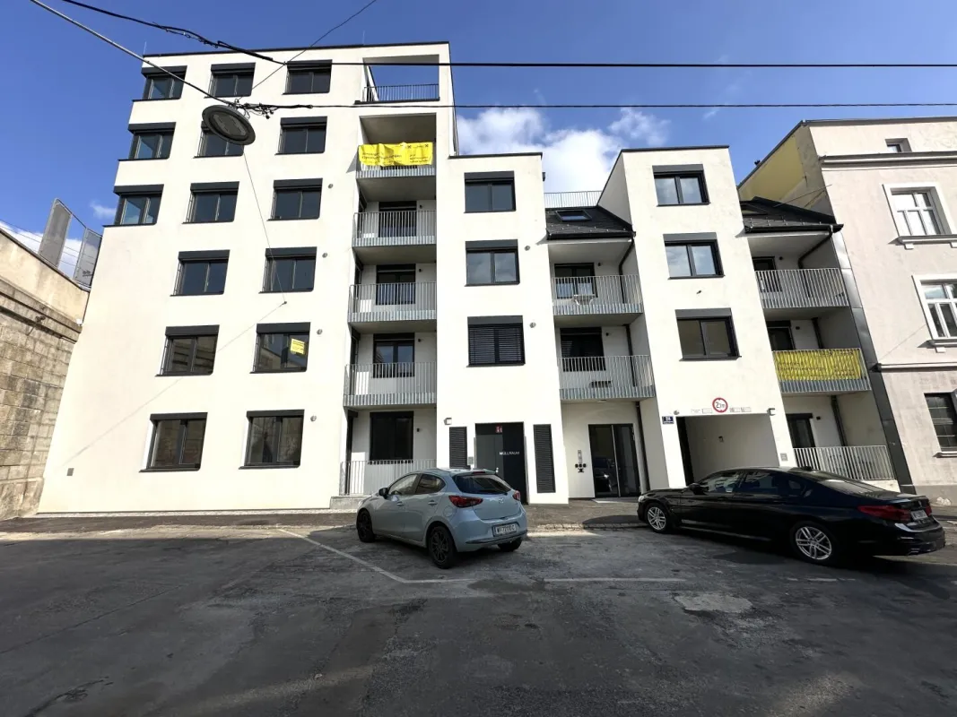 JETZT INVESTIEREN! Große 2-Zimmer Erstbezugswohnung mit getrennter Küche in atemberaubendem Neubauprojekt in guter Lage! PROVISIONSFREI - Bild 1