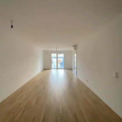 JETZT INVESTIEREN! *AMG 28* Willkommen zu Hause! Geräumige 2-Zimmer Wohnung in ruhiger Lage - PROVISIONSFREI! - Bild 2