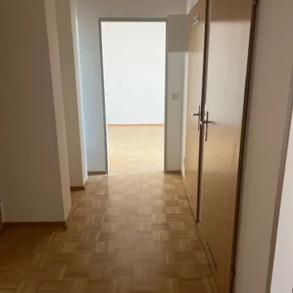 Auffallend exzellente Dachgeschoßwohnung nähe KF-Uni zu vermieten ! - Bild 3