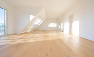 EXKLUSIVE PENTHOUSE-WOHNUNG MIT ZWEI TERRASSEN, HOCHWERTIGER AUSSTATTUNG UND VIEL RAUM ZUM WOHLFÜHLEN