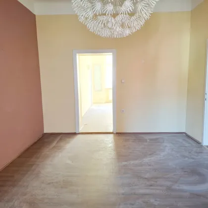 Altbauwohnung mit viel Potenzial für Ihre Ideen - Bild 2