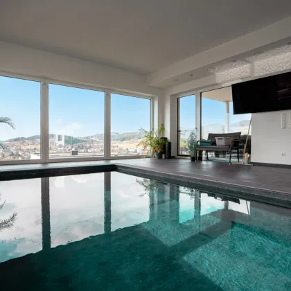 Zukunftssicheres Zuhause mit Panoramablick und Wellness-Faktor - Exklusive Villa mit Indoor-Pool und nachhaltiger Energieversorgung in St. Oswald - Bild 3