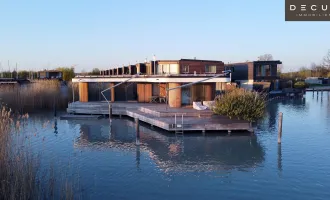 EXKLUSIVE SEEHÄUSER IN ERSTER REIHE AM NEUSIEDLER SEE