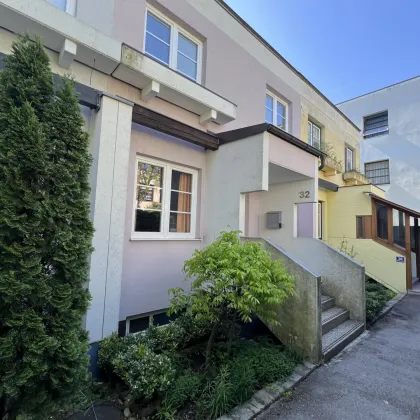 Gut geschnittenes Reihenhaus im Split-Level mit blühendem Garten - Gumpoldskirchen - Bild 2