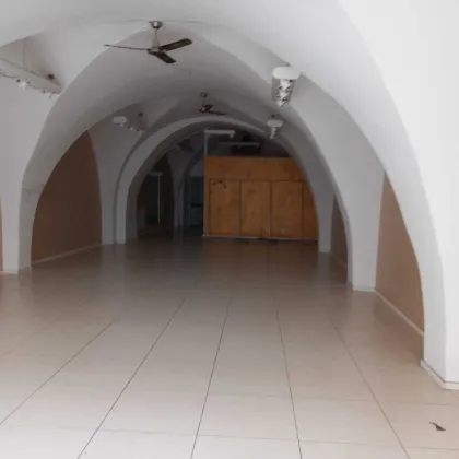 Geschäftslokal am Hauptplatz 7 in Villach - Bild 2