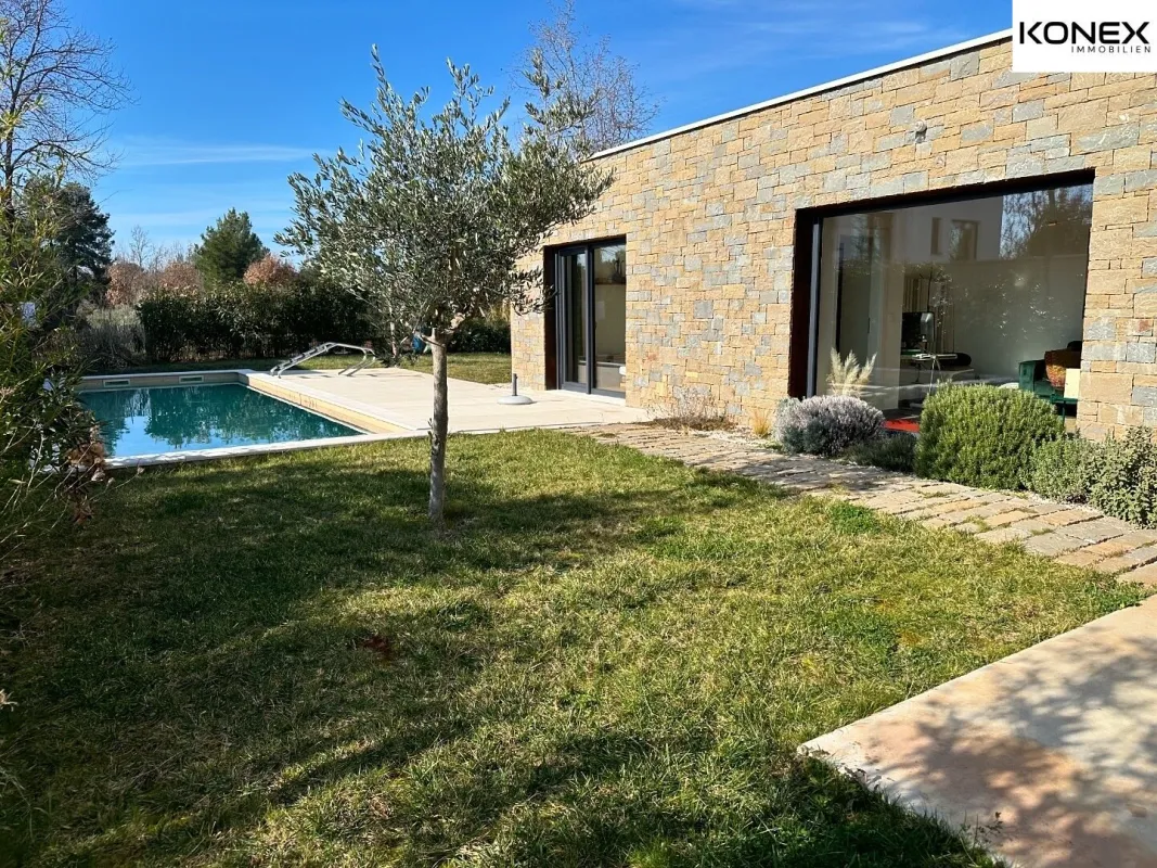 Moderne Luxusvilla in Vabriga – Exklusives Wohnen nahe der Küste - Bild 1