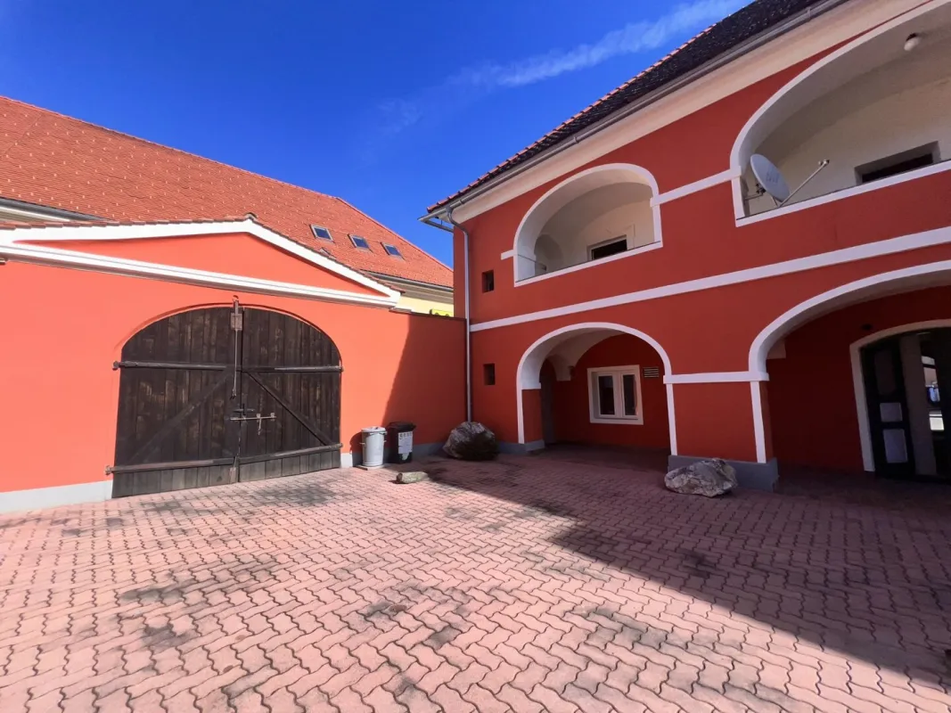 Historisches Markthaus in Obdach mit Hinterhofgrundstück - Bild 1