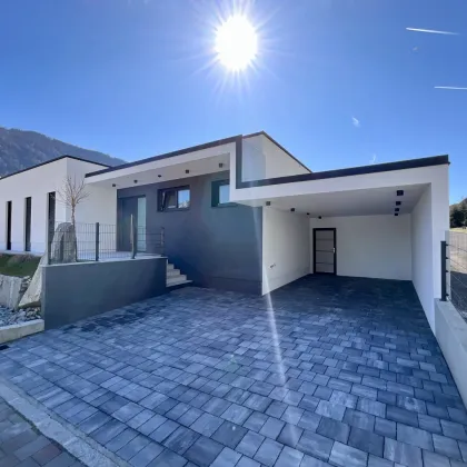 LUXUS & ENTSPANNUNG VEREINT! SCHMUCKSTÜCK DER EXTRAKLASSE - HOCHWERTIG ERRICHTETER BUNGALOW (NEUBAU) MIT POOL IN LÄNDLICHER LAGE! - Bild 2