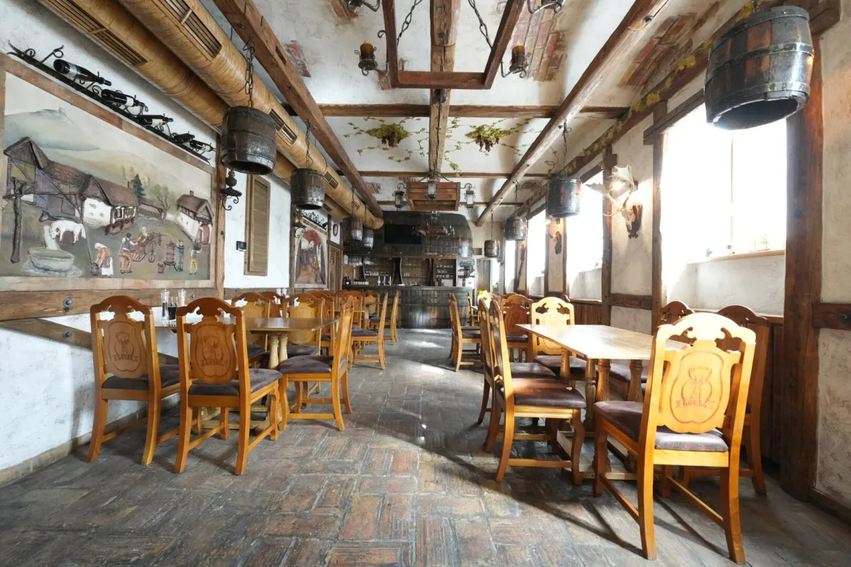 Vollausgestattetes Restaurant mit Holzkohlegrill – Ihre Chance im 17. Bezirk! - Bild 1