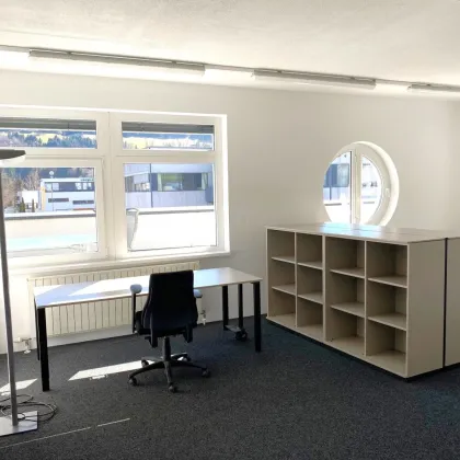 Flexibles Büro zur Mitbenutzung im Gewerbepark Mils – Ideal für kleine Teams & Freiberufler - Bild 3