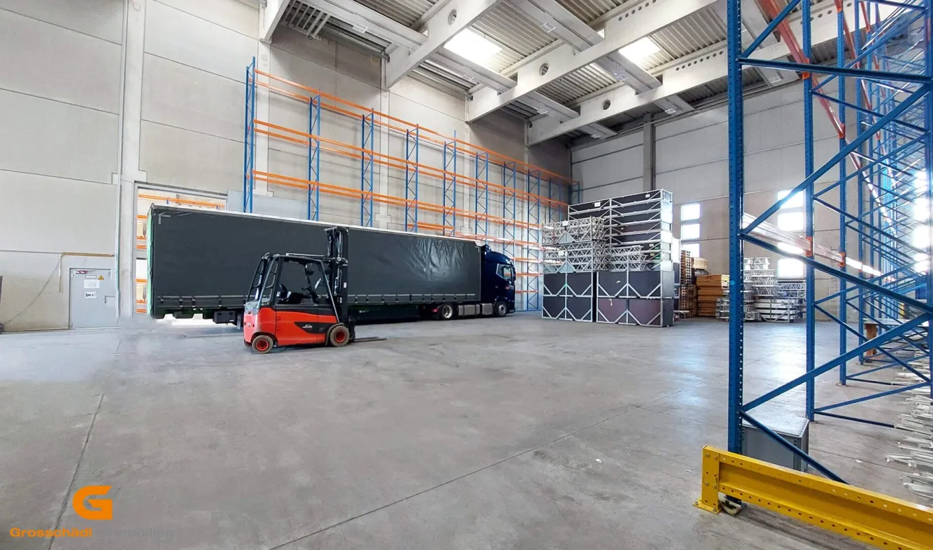 Logistikflächen mit Hochregallager Nähe Salzburg mieten - Bild 1
