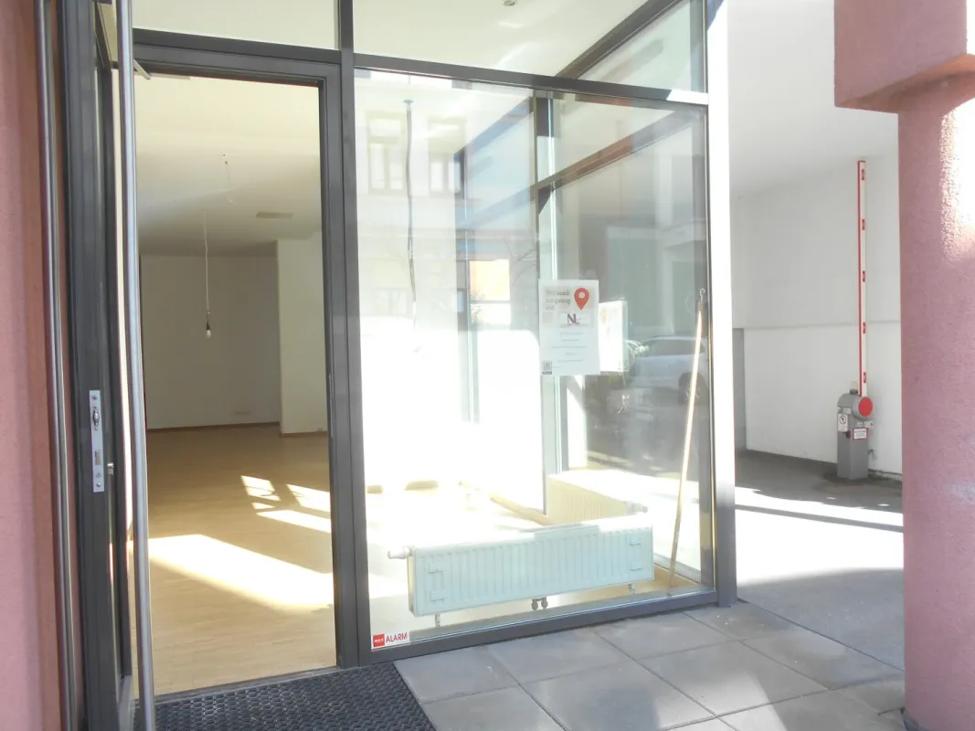 Großartiges Geschäftslokal nahe Dietrichsteinplatz - Bild 1