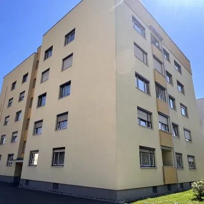 ++80 m² gemütliche Eigentumswohnung mit Wintergarten und Lift++ - Bild 2