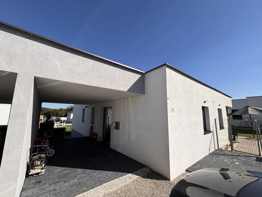 Doppelhaus Bungalow in traumhafter Lage! - Bild 1