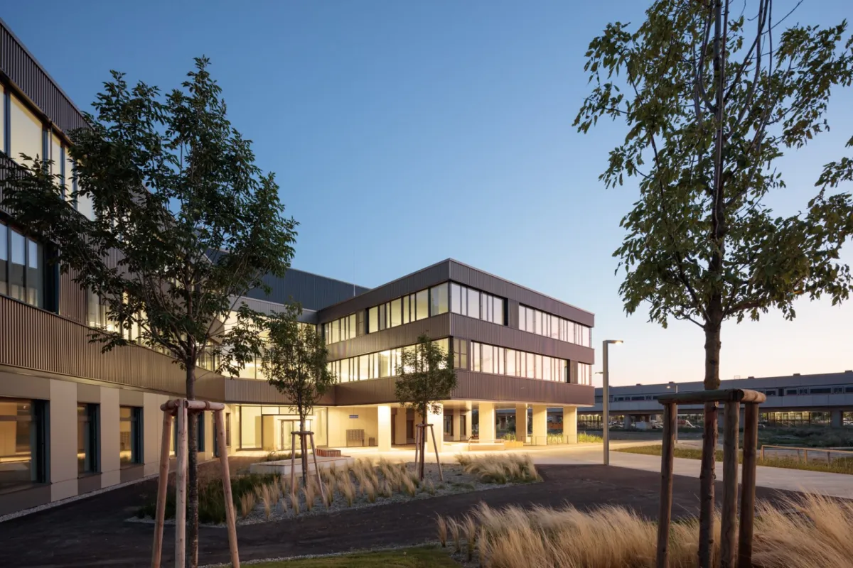 Digitale Zukunft beginnt hier: Ihr Büro im Technologiezentrum Seestadt - Bild 1