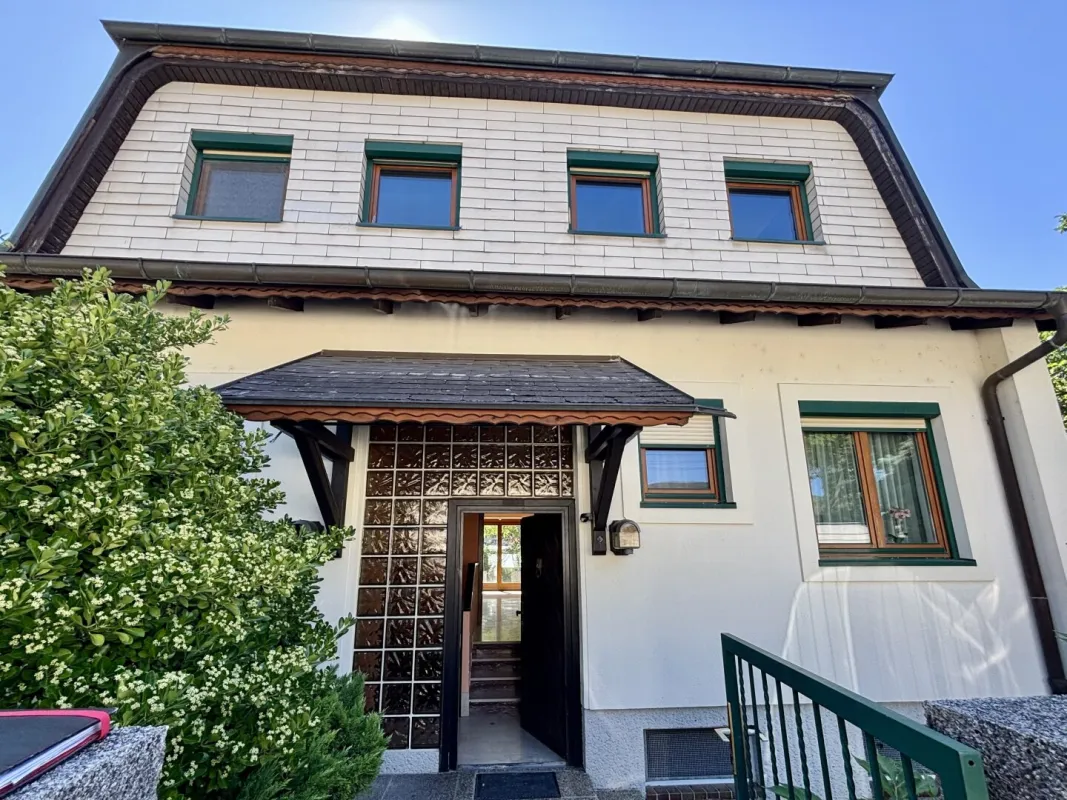 Wohlfühloase in Gumpoldskirchen: Einfamilienhaus mit Garten und Terrasse! - Bild 1