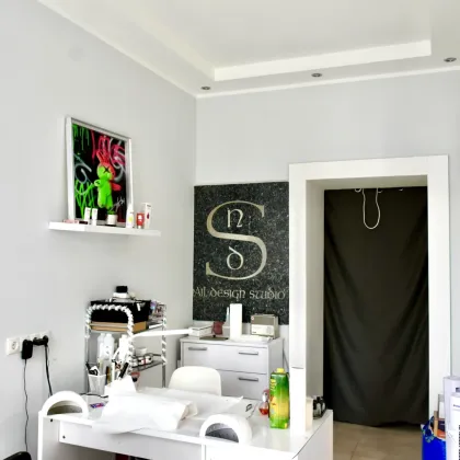 Attraktiver Beauty-Salon – Ideal für Ihren Erfolg! - Bild 3