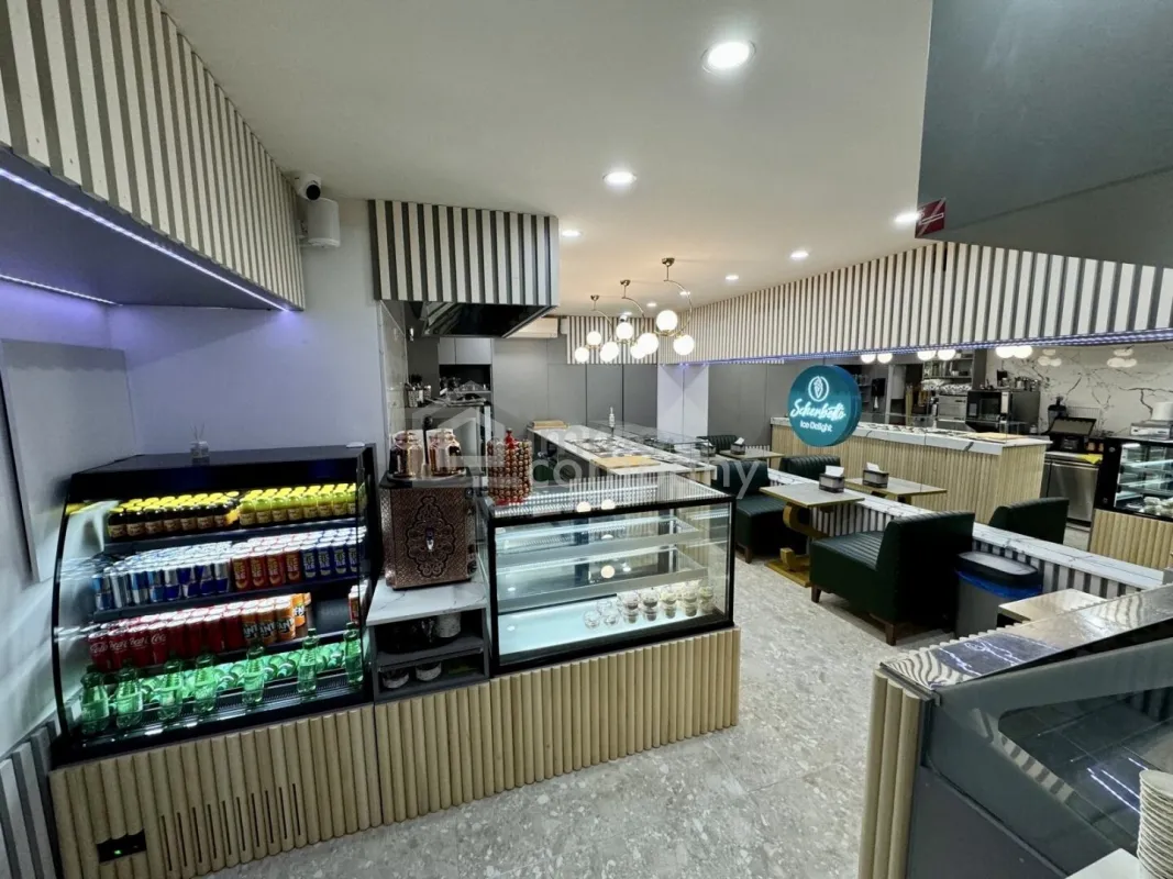 Geschäftslokal mit Schanigarten zu vermieten! - Bild 1