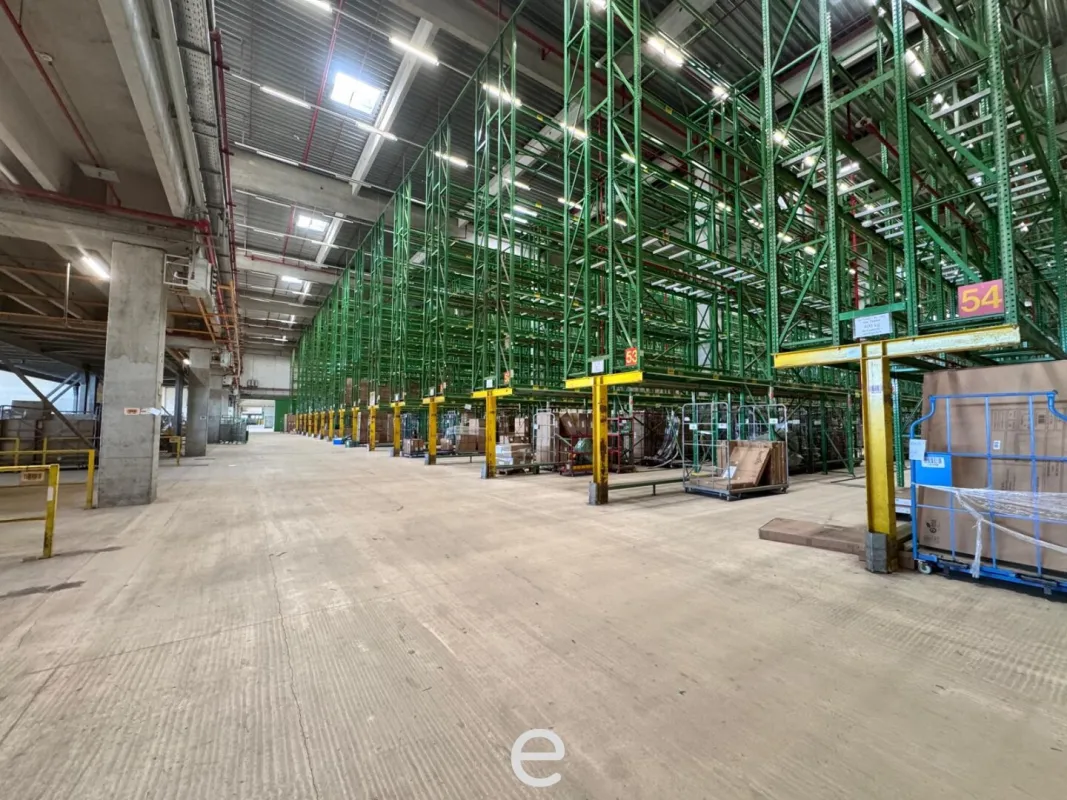 Top Lagerfläche in bester Verkehrslage in St.Pölten - Bild 1