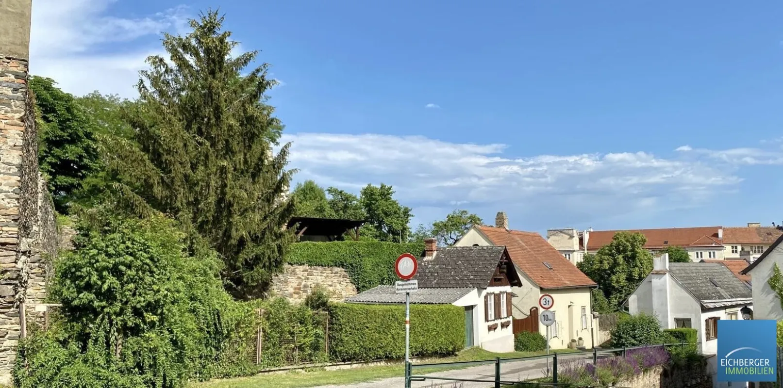 Erfolgreich verkauft - Seltene Gelegenheit über der Altstadt von Krems - Bild 1