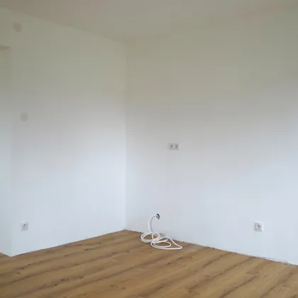 Kleines renoviertes Haus mit Garten zu kaufen - Bild 2