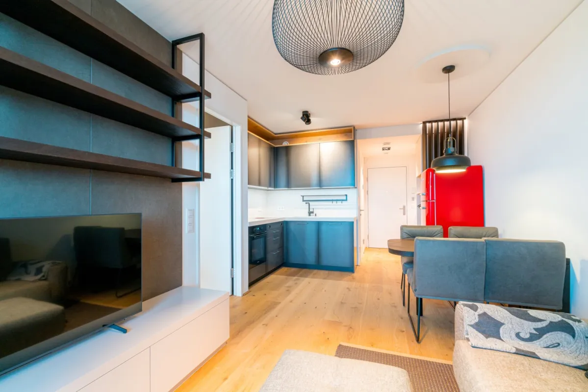 Möblierte 2-Zimmer-Wohnung mit 4,9% Nettorendite - Bild 1