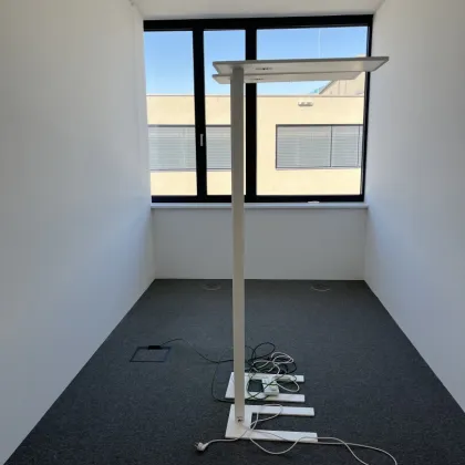 Hochwertige Kleinbürofläche im Technologiezentrum 2 - Bild 2