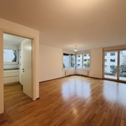 BALKONWOHNUNG MIT GRÜNBLICK - Bild 2