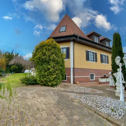 Noch mehr Wohnfläche möglich!! I auch für mehrere Generationen I ~ 1152m² Grundstück I beheizter Keller I Pool I Photovoltaikanlage I Solaranlage I - Bild 3
