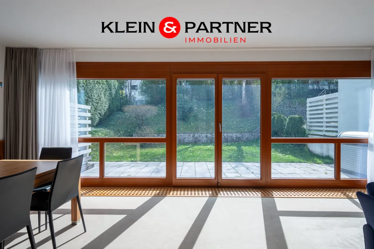 QUALITATIV HOCHWERTIGES REIHENECKHAUS MIT GARTEN! - Bild 1