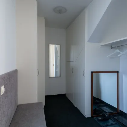 QUALITATIV HOCHWERTIGES REIHENECKHAUS MIT GARTEN! - Bild 2