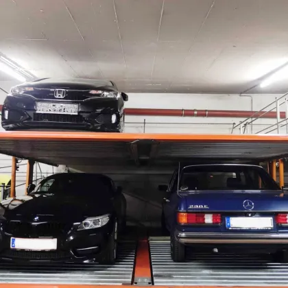 Gepflegter Garagenplatz, PKW-Stellplatz -  Nähe AKH / Top-Lage - Bild 3
