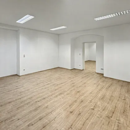 Charmantes Büro mit 5 Räumen - Rauhensteingasse Nähe Kärntnerstrasse - Bild 3