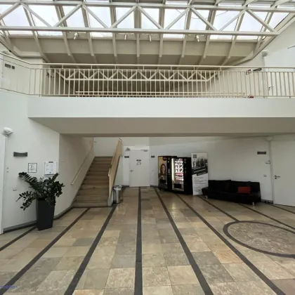 SCHULTZ IMMOBILIEN - Interessantes Betriebsobjekt mit Büro, Lager und weiteren Flächen! - Bild 2