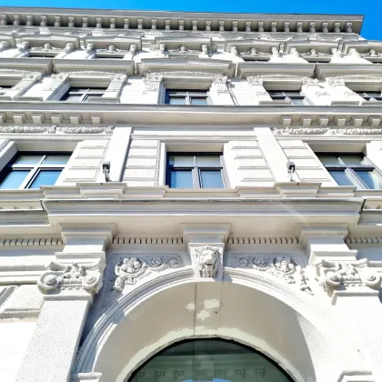 Jackpot - Starten Sie Ihr Business! Bestlage zwischen Schönbrunn und Mariahilferstraße + Traumhaft und überkomplett saniertes Altbauhaus + TOP Geschäftslokal im EG + Potential! - Bild 3